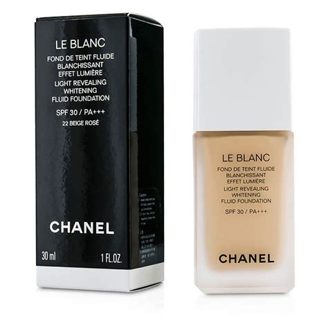 chanel le blanc whitening fluid|chanel le blanc essence.